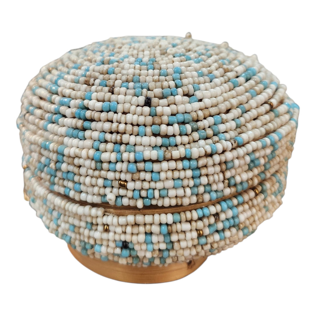 COFRE TEJIDO Y CUENTAS 12X12X8CM COD:110825