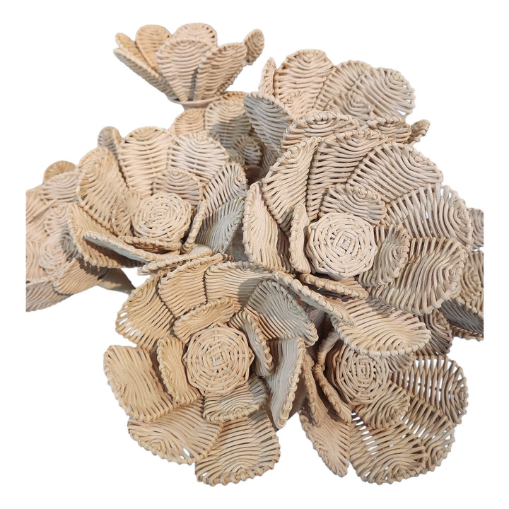 FLOR DECOR DE RATTÁN