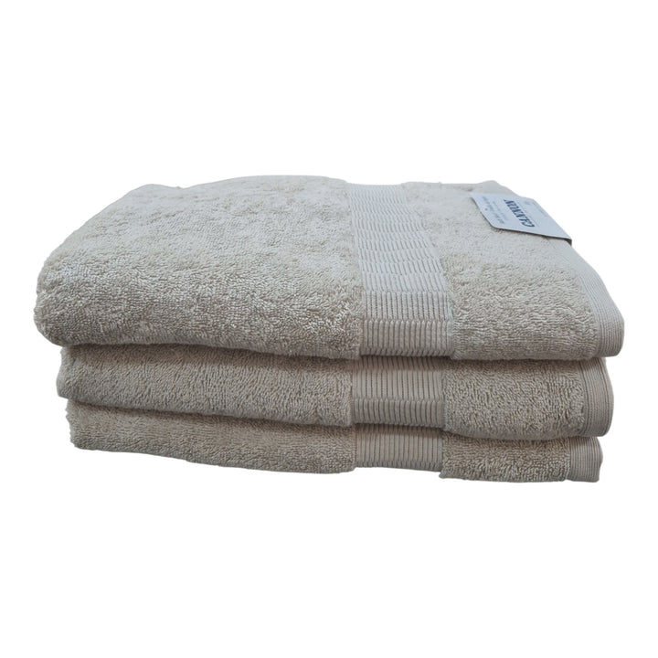 TOALLA RIO BANO BEIGE 560G  76X152CM COD:116864