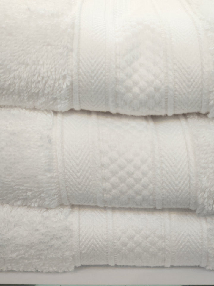 TOALLA BANO  BLANCO 69X137CM