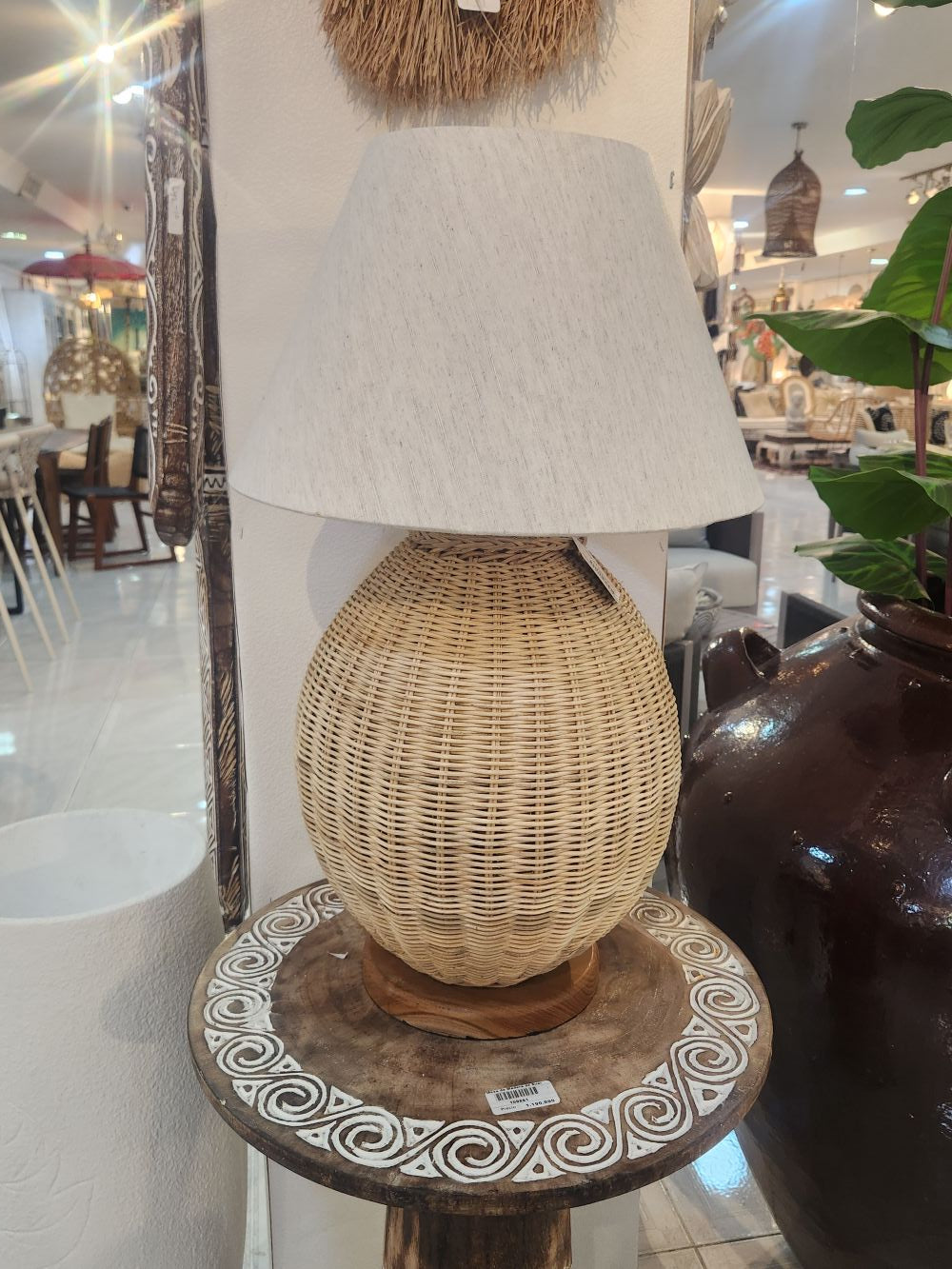 LÁMPARA DE MESA RATTAN