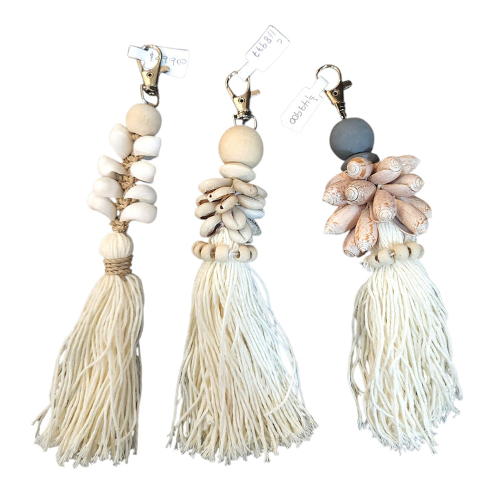 LLAVERO CARACOL Y BORLA SURTIDO