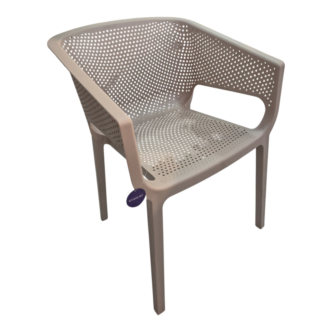 SILLA PLÁSTICA BEIGE 78X56X56CM COD:120389
