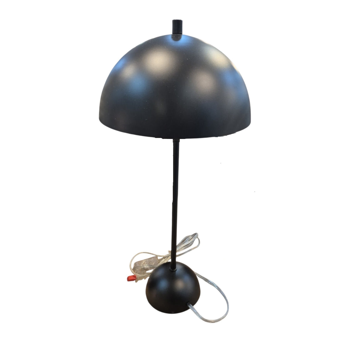 LAMPARA DE MESA 110V 25X25X53CM COD:121843