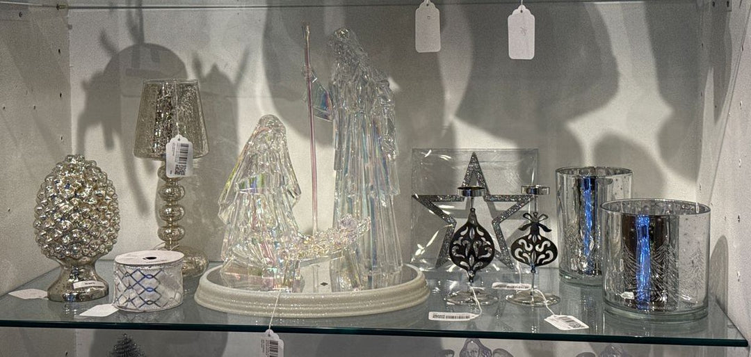 SAGRADA FAMILIA C/LUZ A/BAT3 COD:121997