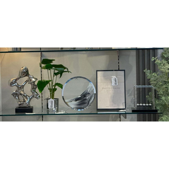 ADORNO CUNA D/NEWTON 17.80X14.80X18CM COD:117462