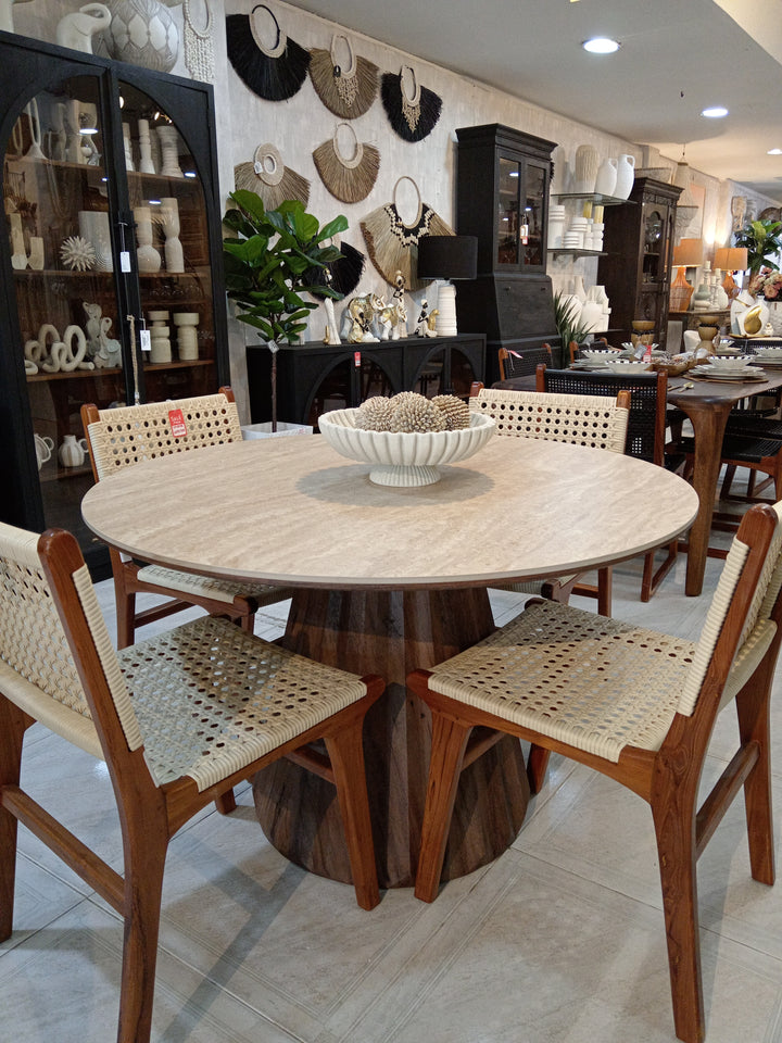 MESA COMEDOR 120x 76alto COD:120624